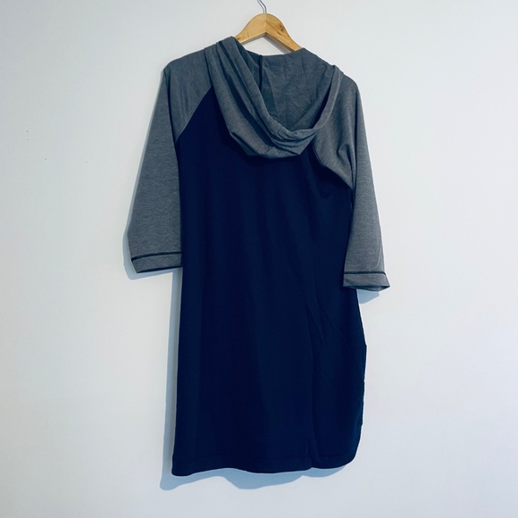 Speedo Swim Hoodie Zip Front Cardigan Cover Up - Picture 8 of 13